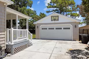 221 Salty Shores Rd, Newport, NC 28570 - Photo 40