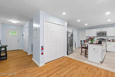 517 West Court, Jacksonville, NC 28546 - Photo 10