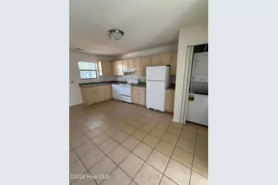 128 Cordell Circle, Jacksonville, NC 28540 - Photo 8