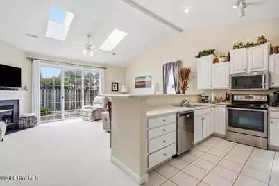 5006 Carleton Drive #Unit 113, Wilmington, NC 28403 - Photo 10