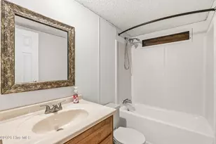 136 Driggers Dr, Hamlet, NC 28345 - Photo 8