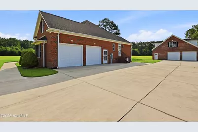 22027 Nc 87 Highway E, Riegelwood, NC 28456 - Photo 36