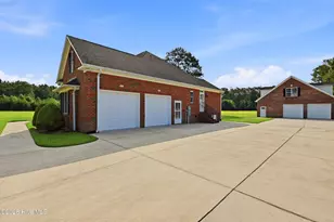 22027 Nc 87 Hwy E, Riegelwood, NC 28456 - Photo 36