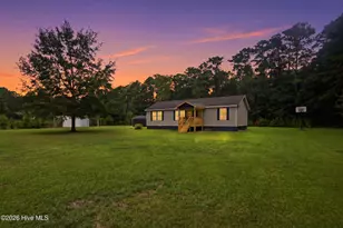 14124 Ashton Rd, Rocky Point, NC 28457 - Photo 2