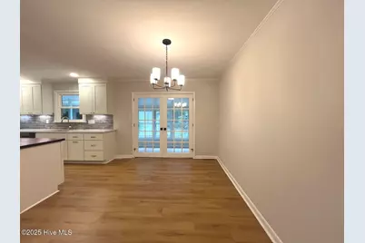 440 E Massachusetts Avenue, Southern Pines, NC 28387 - Photo 6
