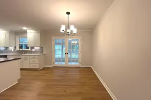 440 E Massachusetts Ave, Southern Pines, NC 28387 - Photo 6