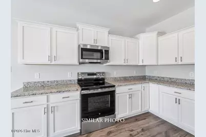 401 Hashmark Court, Jacksonville, NC 28546 - Photo 8