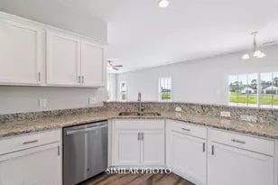 401 Hashmark Ct, Jacksonville, NC 28546 - Photo 6
