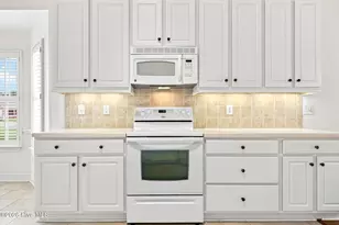 3408 Honeysuckle Dr, Winterville, NC 28590 - Photo 14