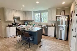 123 Wildcat Pond Rd, Hubert, NC 28539 - Photo 6