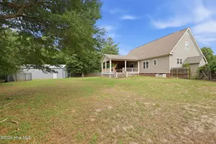 221 Oak Grove Cir, Hubert, NC 28539 - Photo 46