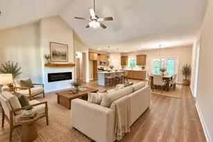 1730 Walnut Run Dr, Deep Run, NC 28525 - Photo 4