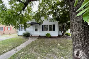 307 Hillcrest Dr, Greenville, NC 27834 - Photo 1