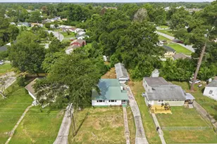 303 Banks St, Jacksonville, NC 28540 - Photo 44