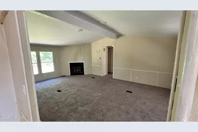 127 Haywood Drive, Roanoke Rapids, NC 27870 - Photo 8