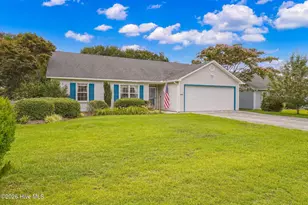 608 Brook St, Morehead City, NC 28557 - Photo 2