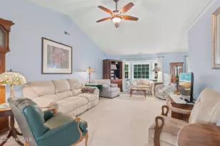608 Brook St, Morehead City, NC 28557 - Photo 12
