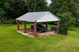 1428 Deberrys Mill Rd, Conway, NC 27820 - Photo 36