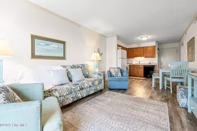 275 W First Street # 2j, Ocean Isle Beach, NC 28469 - Photo 8