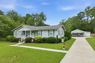 2610 W Forest Dr, Newport, NC 28570 - Photo 4