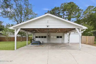 2610 W Forest Drive, Newport, NC 28570 - Photo 16