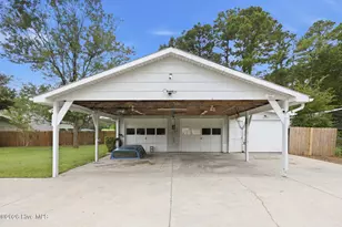 2610 W Forest Dr, Newport, NC 28570 - Photo 16