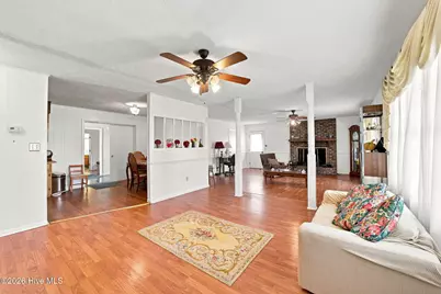 114 Wilbur Street, Tabor City, NC 28463 - Photo 4