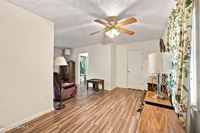114 Wilbur Street, Tabor City, NC 28463 - Photo 10