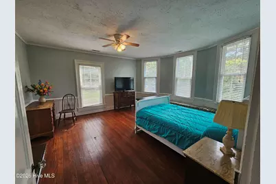 405 W Clinton Street, Roseboro, NC 28382 - Photo 18