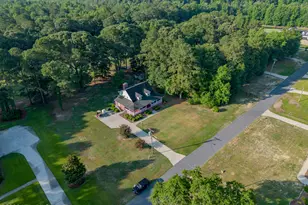 171 S Country Club Rd, Kenansville, NC 28349 - Photo 4