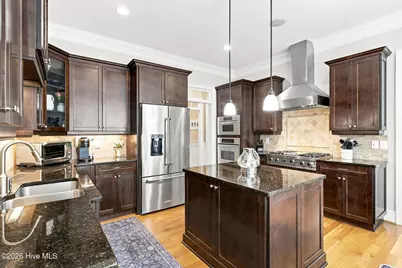 6337 Chalfont Circle, Wilmington, NC 28405 - Photo 14