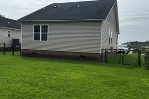 311 Fleming St, Washington, NC 27889 - Photo 6