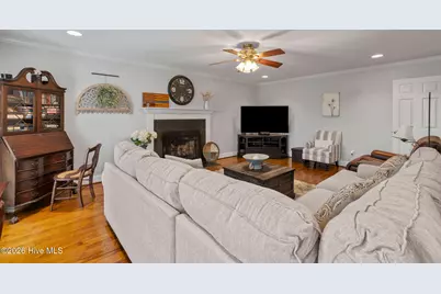 3246 Doug Drive, Kinston, NC 28504 - Photo 4