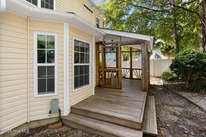 9818 N Olde Towne Wynd SE, Leland, NC 28451 - Photo 32