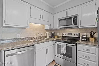 1404 Canal Drive #34, Carolina Beach, NC 28428 - Photo 6