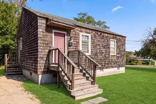 1015 Queen St, Wilmington, NC 28401 - Photo 2