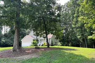 7808 Bridgeview Rd, Rocky Mount, NC 27803 - Photo 4