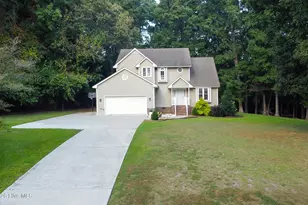 7808 Bridgeview Rd, Rocky Mount, NC 27803 - Photo 1