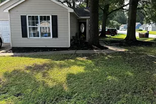 500 St George Cove, Jacksonville, NC 28546 - Photo 2