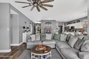 320 Castle Bay Dr, Hampstead, NC 28443 - Photo 10