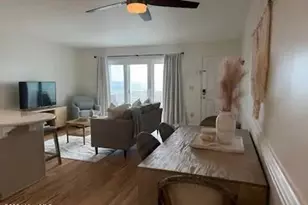 1308 Carolina Beach Ave N, Carolina Beach, NC 28428 - Photo 16
