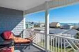 521 S 3rd Ave, Kure Beach, NC 28449 - Photo 16