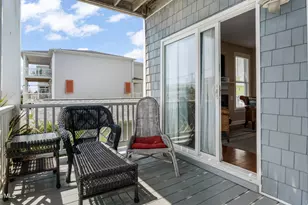 521 S 3rd Ave, Kure Beach, NC 28449 - Photo 22