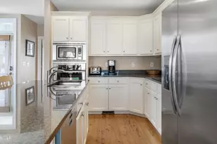 521 S 3rd Ave, Kure Beach, NC 28449 - Photo 28