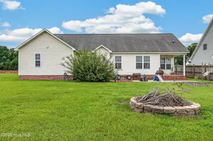 108 Farmington Dr, Richlands, NC 28574 - Photo 34