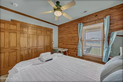 512 Charlotte Avenue, Carolina Beach, NC 28428 - Photo 20