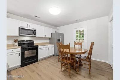 1404 Old Folkstone Road #7, Sneads Ferry, NC 28460 - Photo 14