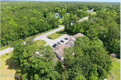 1404 Old Folkstone Road #7, Sneads Ferry, NC 28460 - Photo 30
