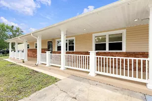 403 Dale Dr, Jacksonville, NC 28540 - Photo 4