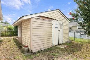 403 Dale Dr, Jacksonville, NC 28540 - Photo 24